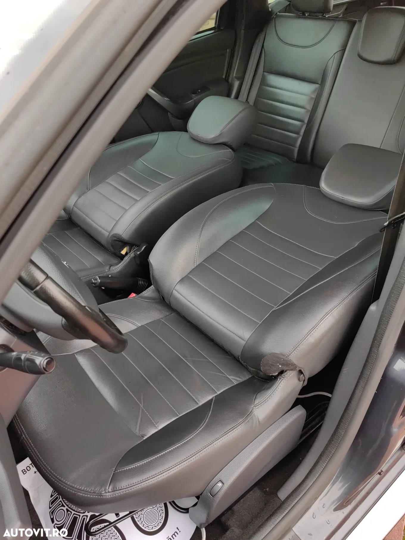 Dacia Duster dCi 110 FAP 4x4 Prestige - 6