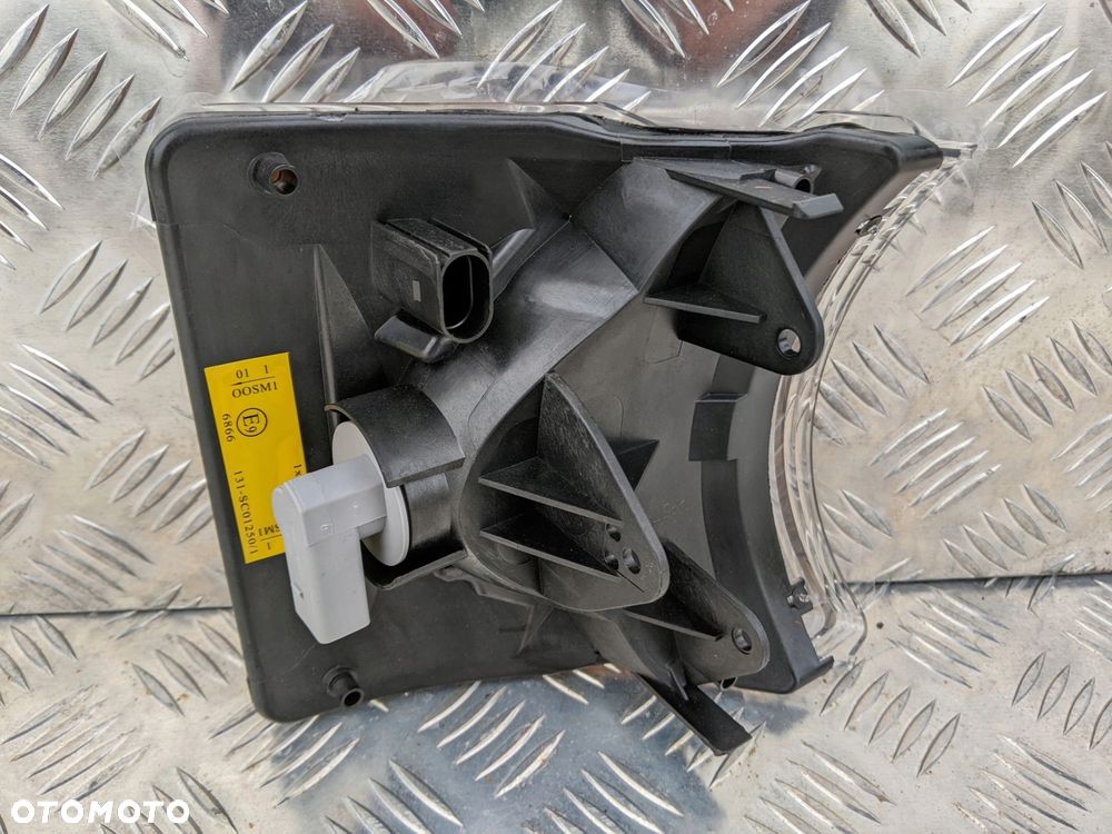 KIERUNKOWSKAZ KIERUNEK SCANIA R LAMPA XENON PRAWY 2370163 - 6