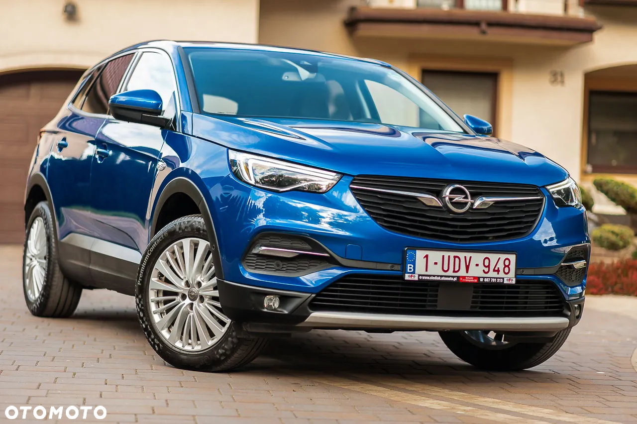 Opel Grandland X 1.2 Start/Stop Business Elegance - 4