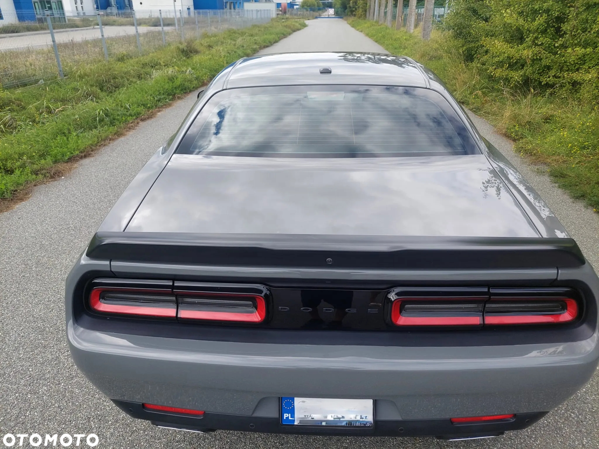 Dodge Challenger - 3