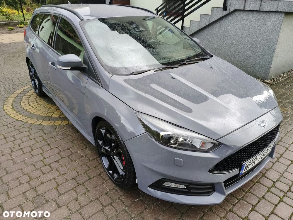 Ford Focus 2.0 EcoBoost ST-2 - 6