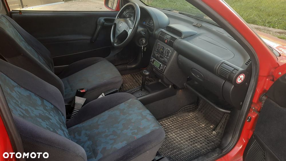 Opel Corsa - 10