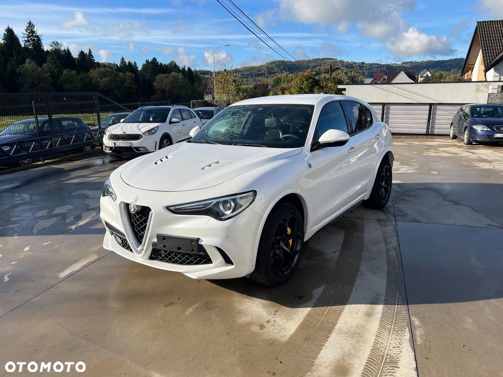 Alfa Romeo Stelvio 2.9 Bi Turbo V6 Quadrifoglio Q4