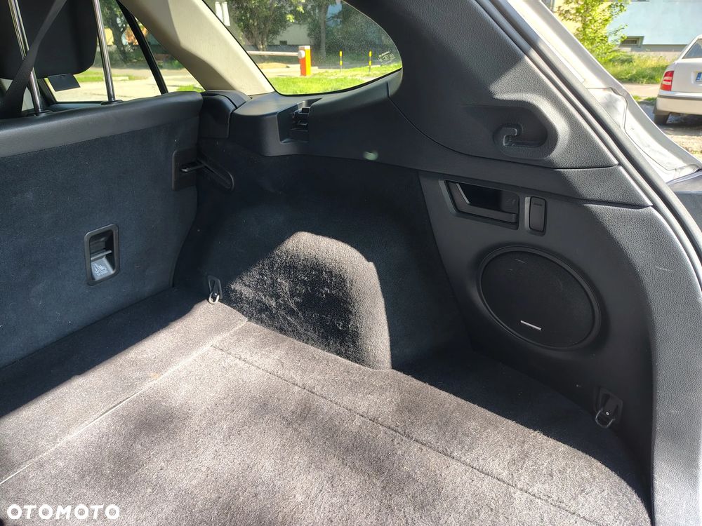 Subaru Outback 2.5i Exclusive (EyeSight) Lineartronic - 23