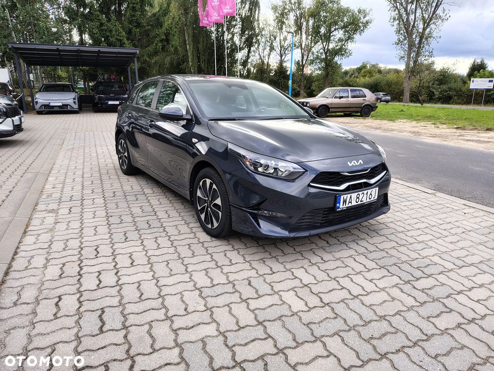 Kia Ceed 1.5 T-GDI M - 2