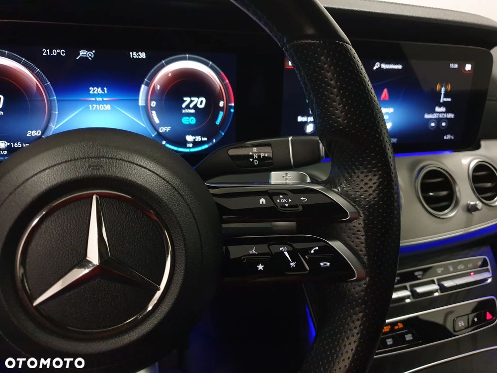 Mercedes-Benz Klasa E 300 de 4Matic 9G-TRONIC AMG Line - 12