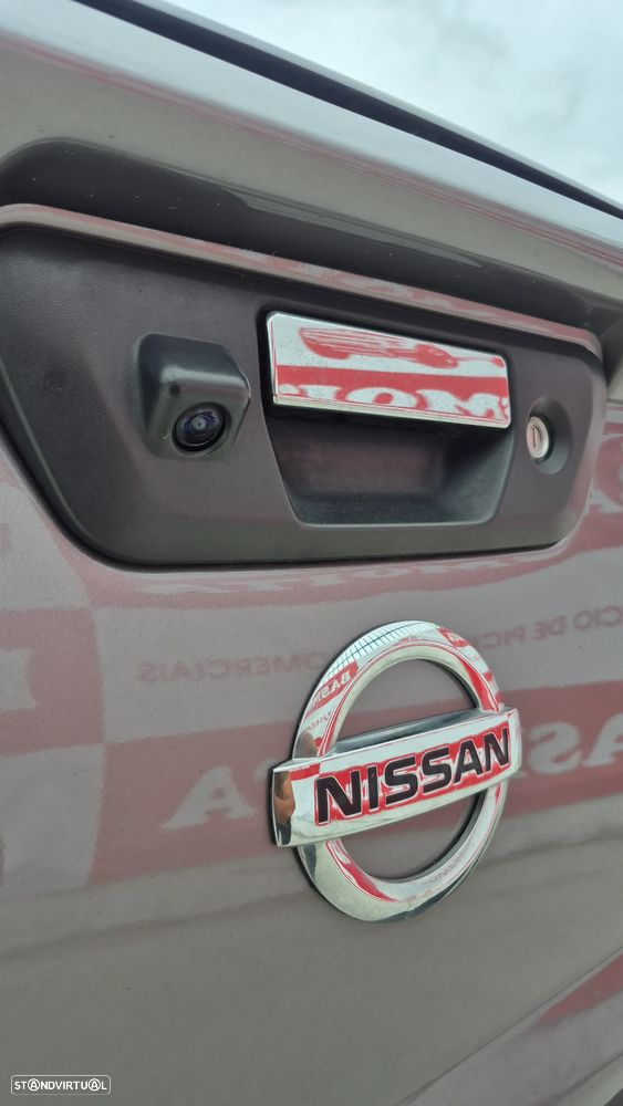 Nissan Np300 - 7