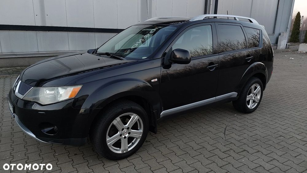 Mitsubishi Outlander 2.0 DID Intense - 1