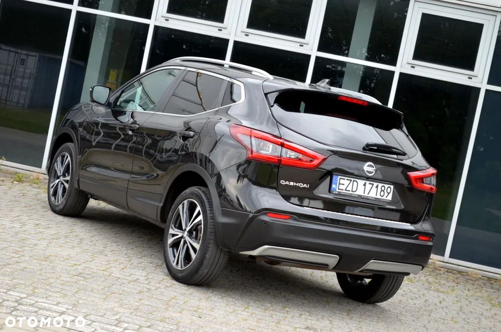 Nissan Qashqai 1.6 DIG-T N-Connecta - 20