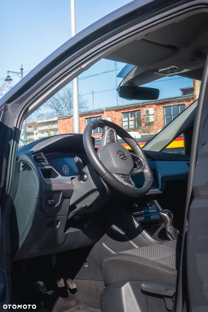 Volkswagen Touran 1.5 TSI EVO Comfortline - 11