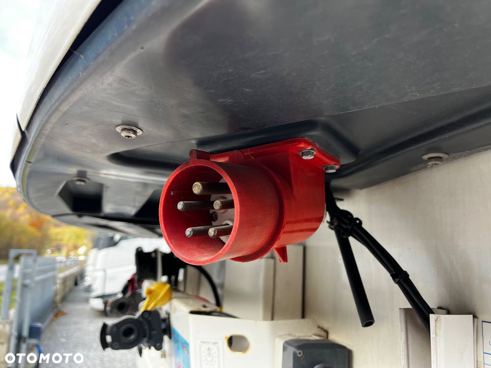 Schmitz Cargobull Chłodnia // Thermo King SLXe400 // 2016 Rok //2.70cm w środku // SAF // - 17