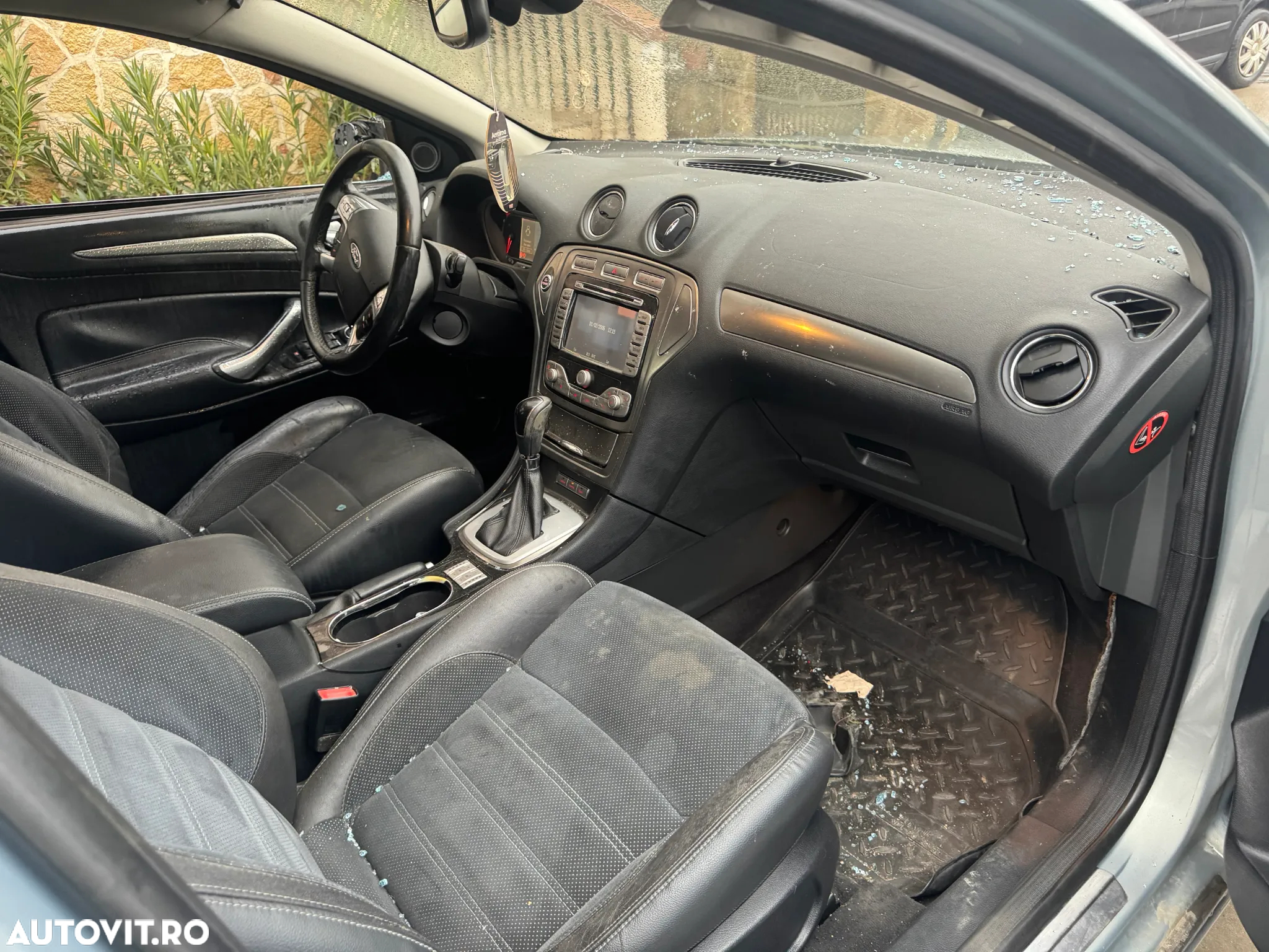 Dezmembram Ford Mondeo MK4 Break 2.0 TDCI automat - 3