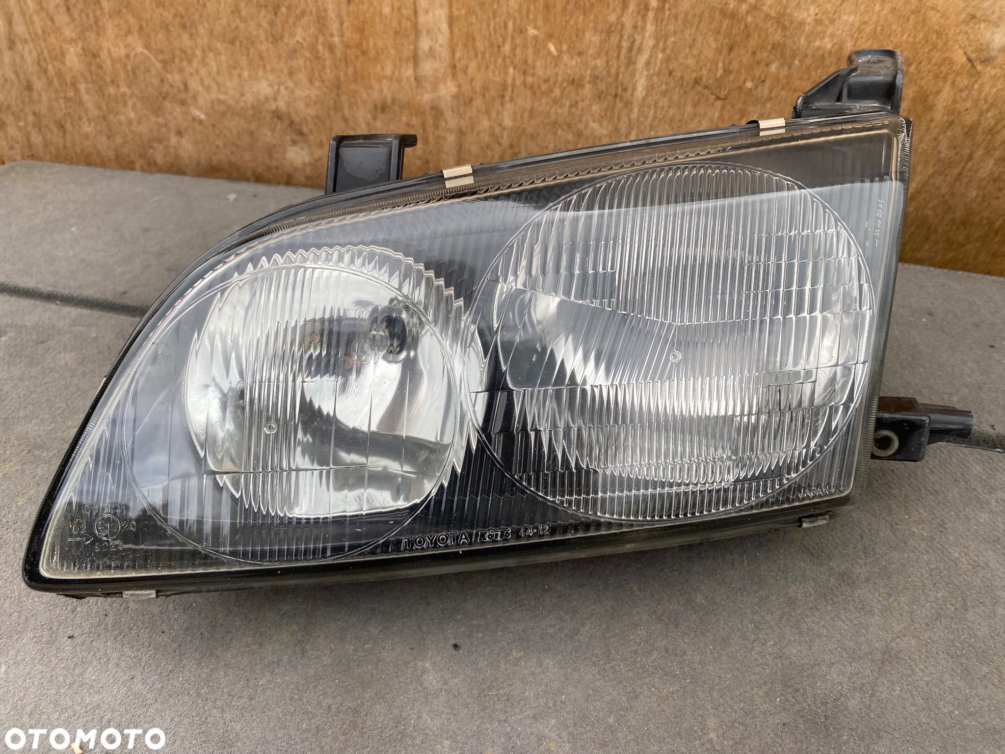 lampy toyota picnic lewa eu cała - 1