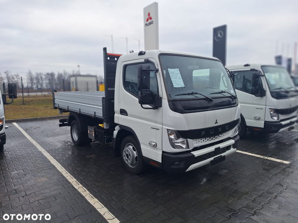 FUSO Canter 3C15 - 1