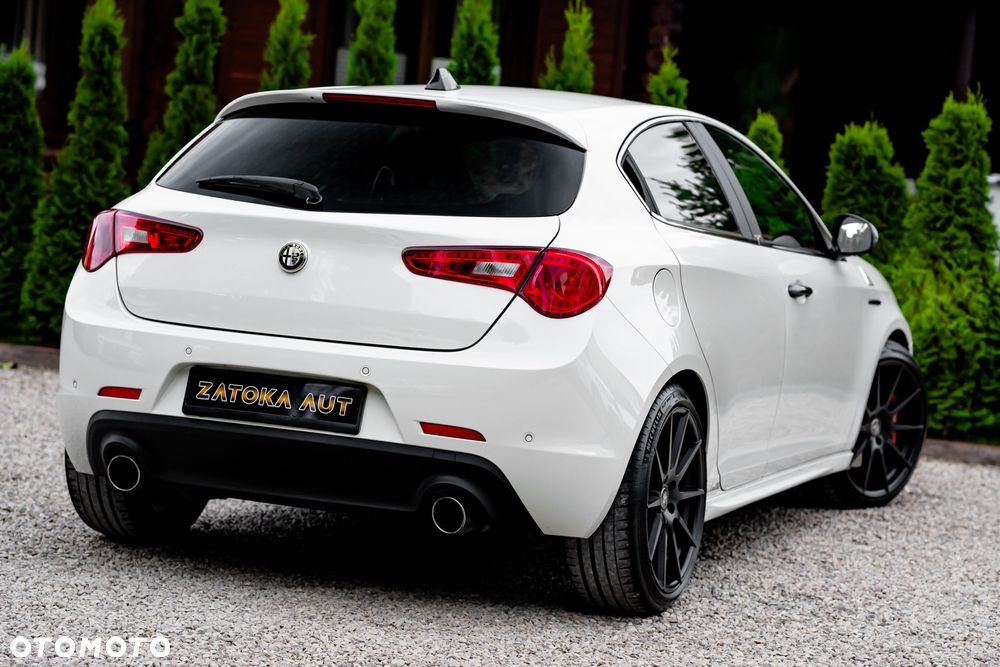 Alfa Romeo Giulietta 1750 TBi QV TCT - 14