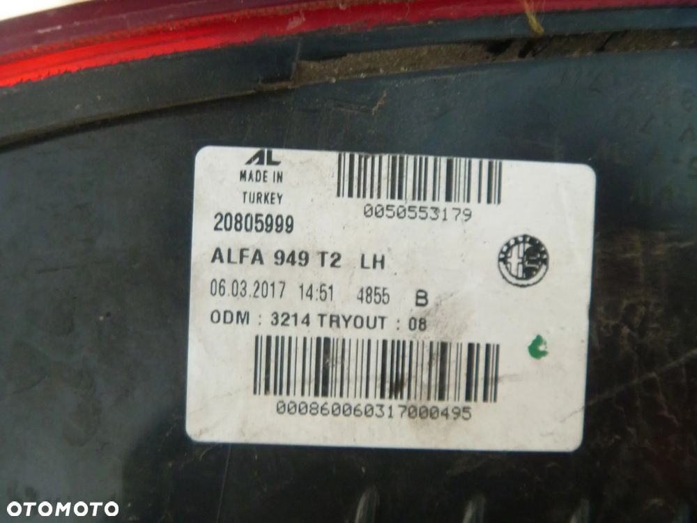 ALFA ROMEO STELVIO LAMPA TYLNA LEWA W KLAPĘ - 3