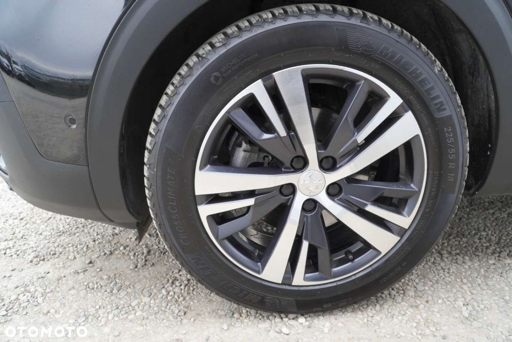 Peugeot 3008 BlueHDi 130 Stop & Start EAT8 GT Pack - 29