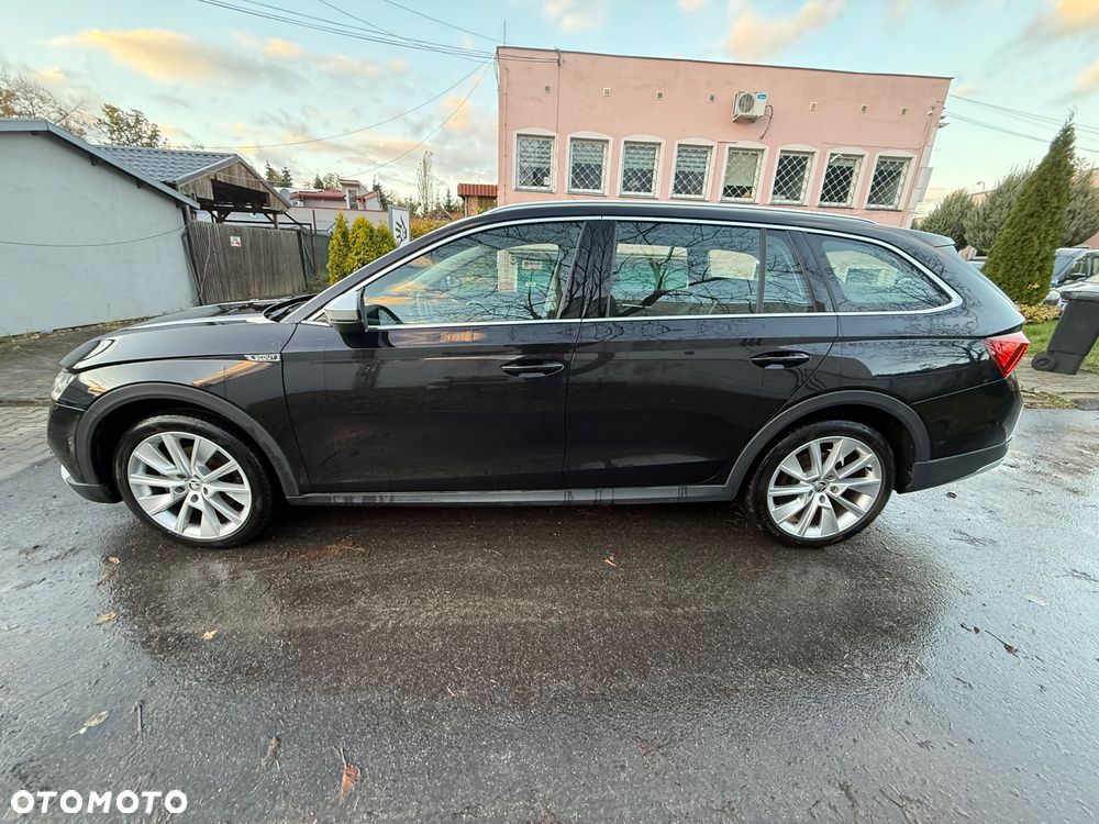 Skoda Octavia 2.0 TDI 4x4 Scout DSG - 10