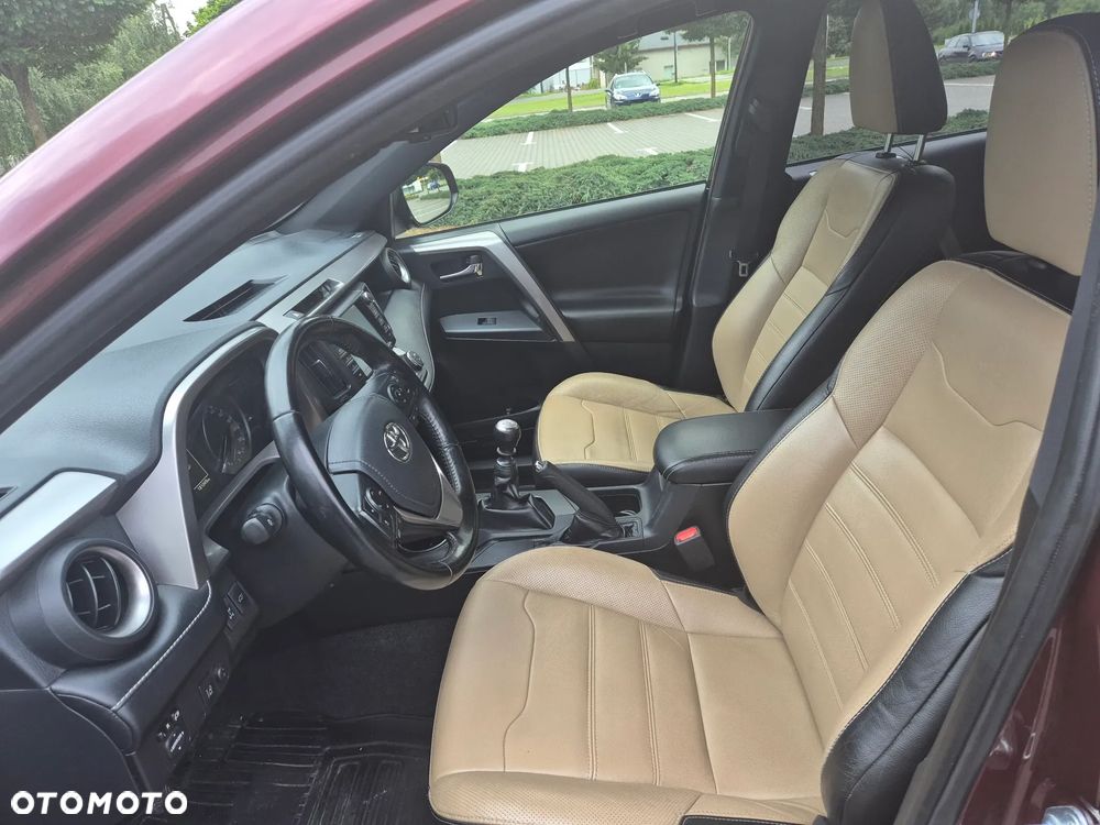 Toyota RAV4 2.0 Premium 4x4 - 8