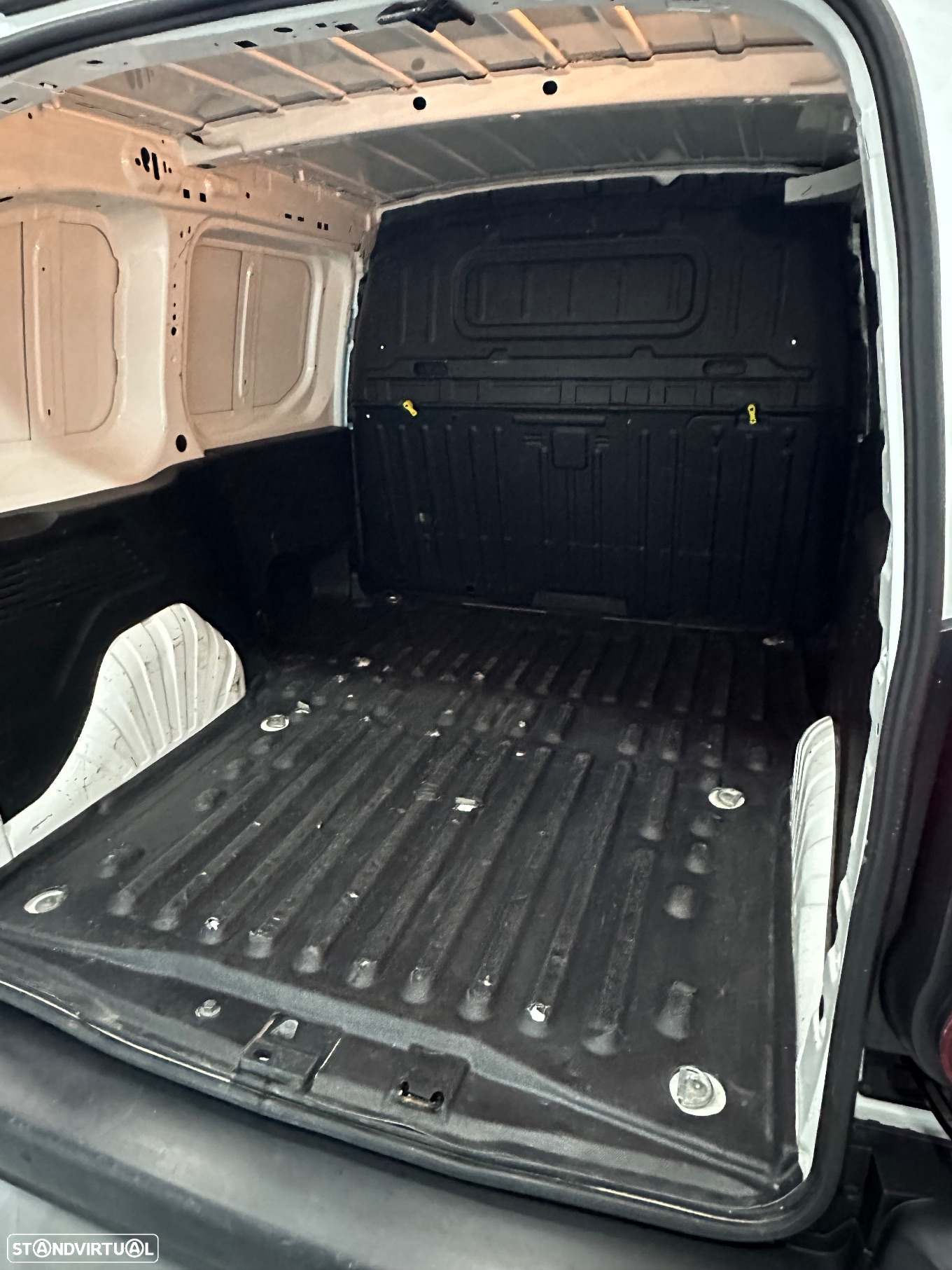 Citroën Berlingo - 16