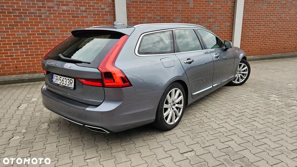 Volvo V90 D4 AWD Geartronic Inscription - 4