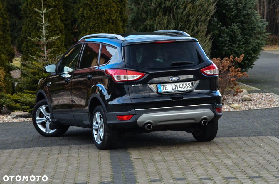 Ford Kuga 2.0 TDCi 4WD Titanium - 24
