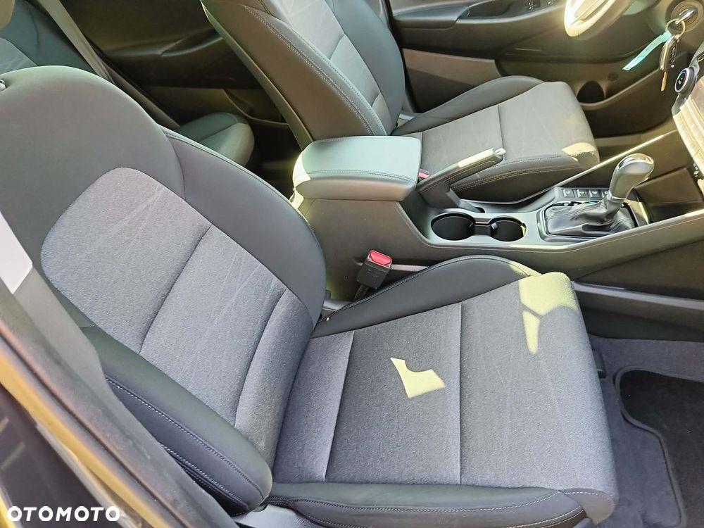 Hyundai Tucson blue 1.6 CRDi 2WD DCT Premium - 26