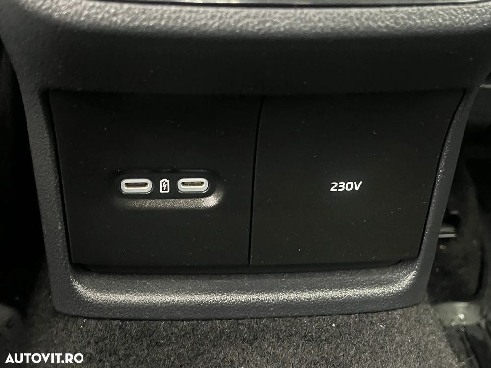 Skoda Octavia 2.0 TDI DSG Ambition - 13