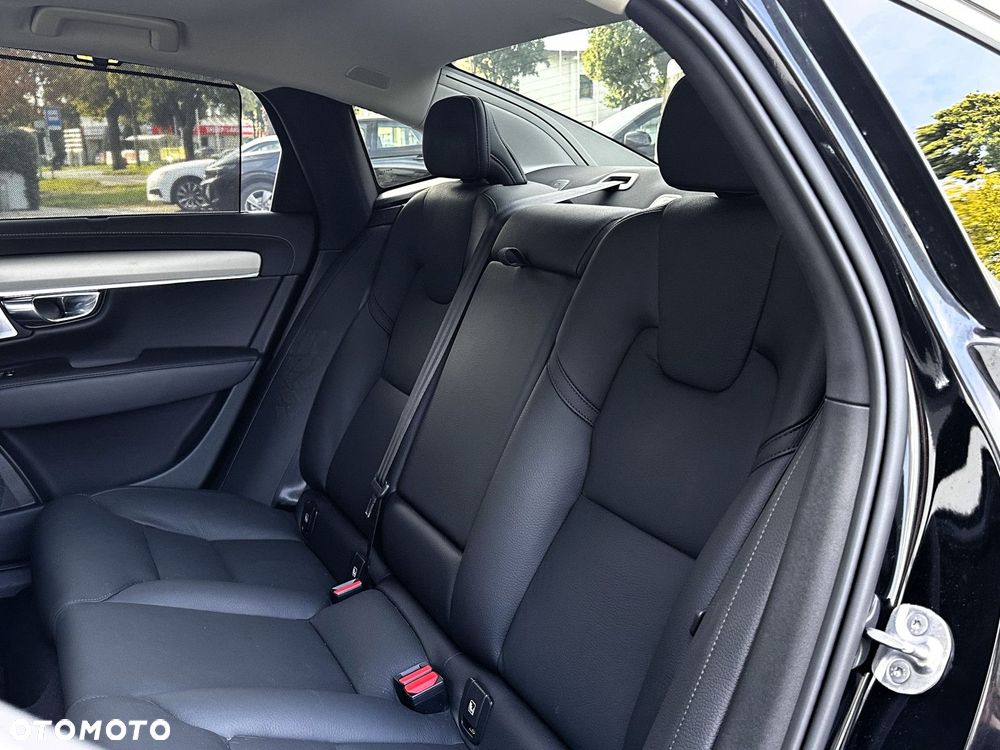 Volvo S90 - 12