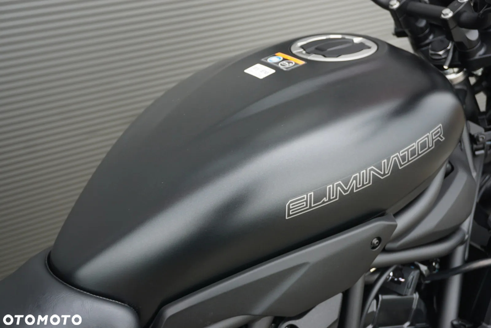 Kawasaki Eliminator 500 - 6