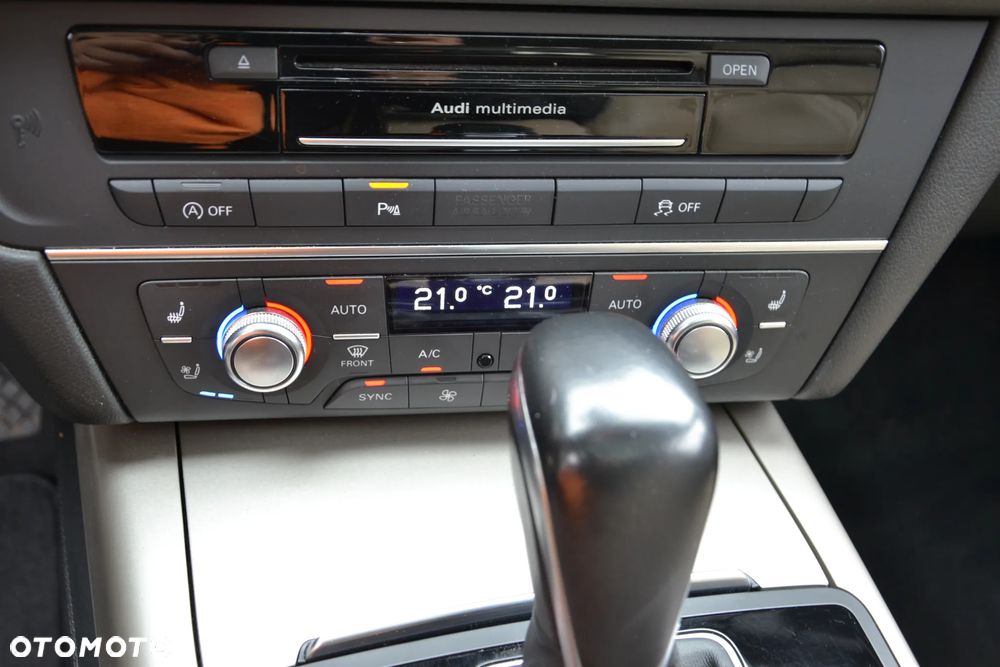 Audi A6 Avant 3.0 TDI Quattro S tronic - 37