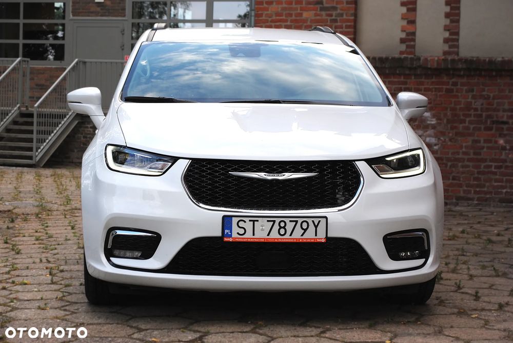 Chrysler Pacifica - 6