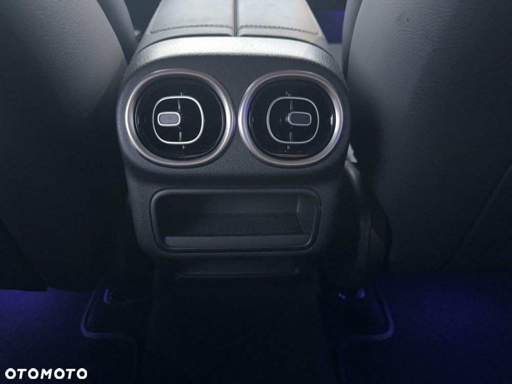 Mercedes-Benz GLC - 15