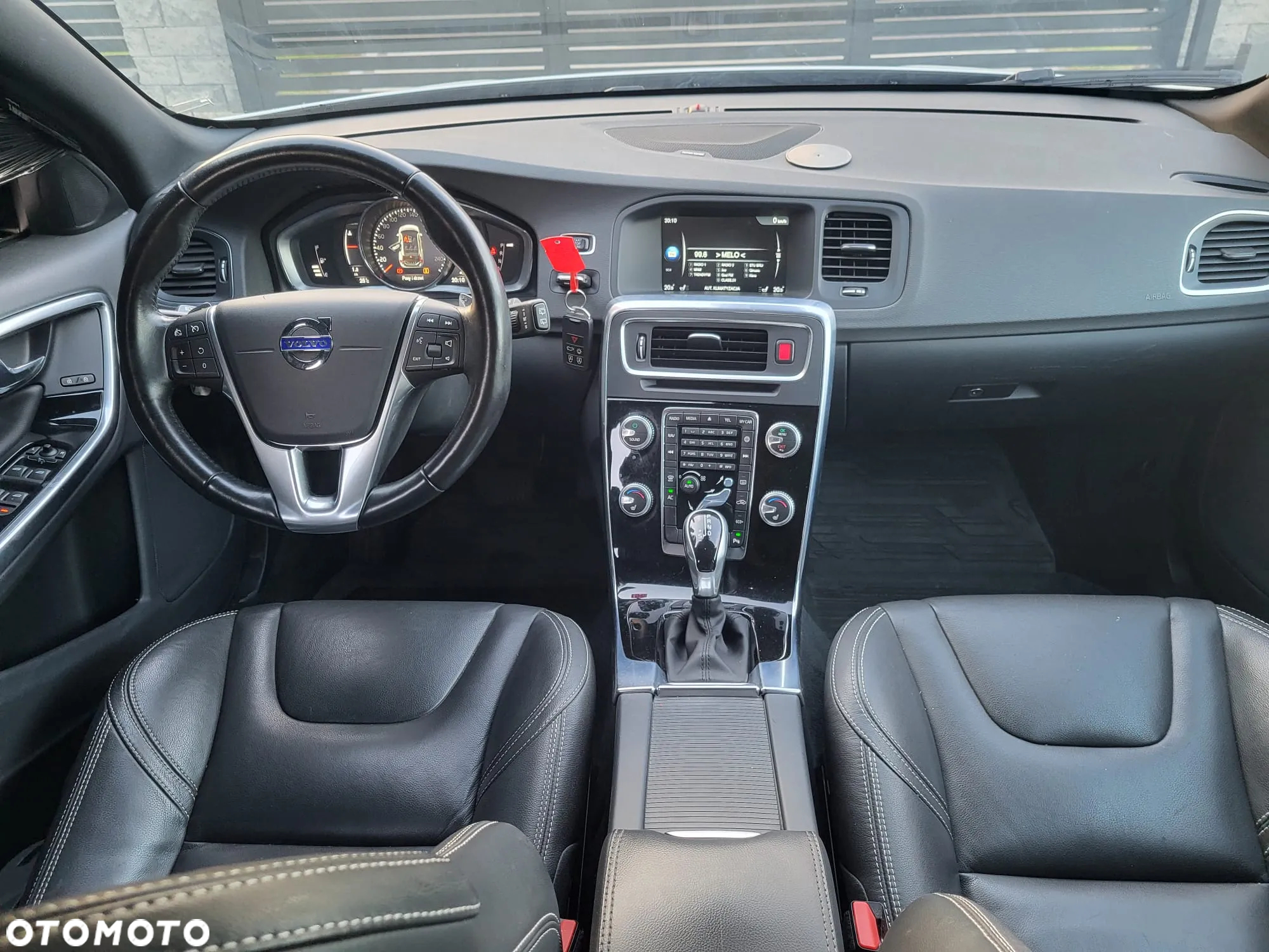 Volvo V60 T5 Geartronic Momentum - 20