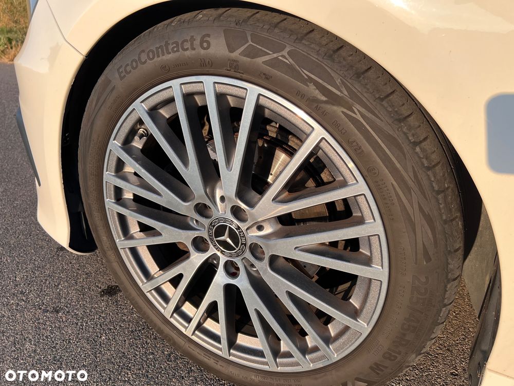 Mercedes-Benz Klasa A 180 AMG Line - 17