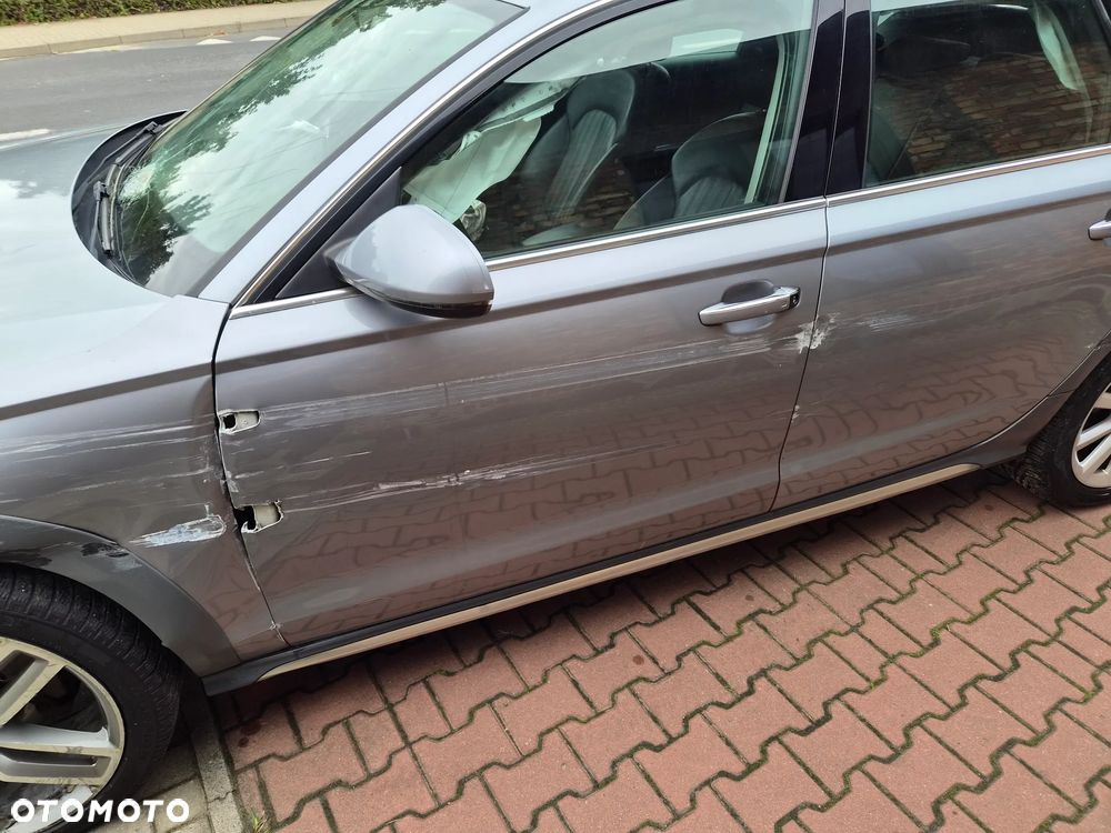 Audi A6 Allroad 3.0 TDI Quattro S tronic - 12