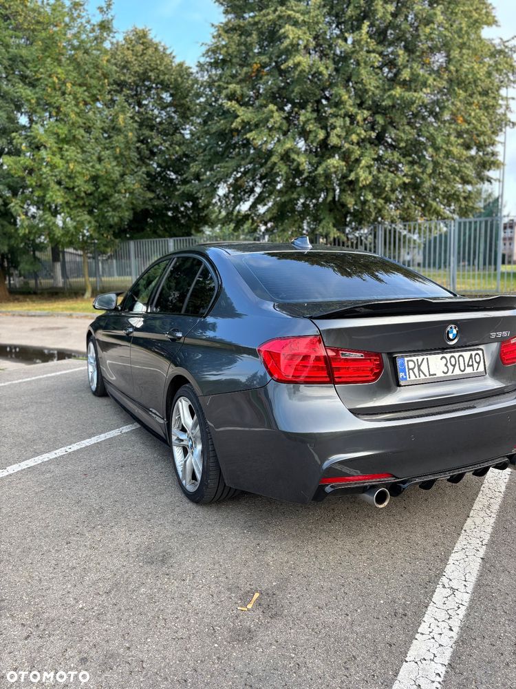 BMW Seria 3 335i - 9