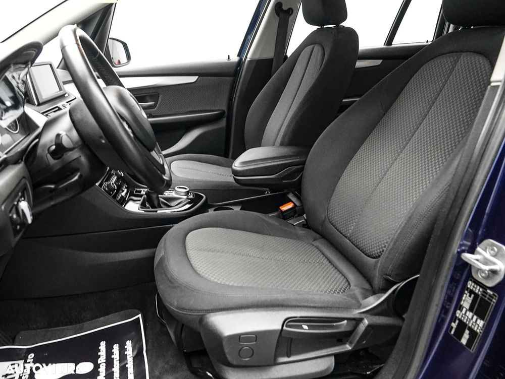 BMW Seria 2 216d Luxury Line - 14