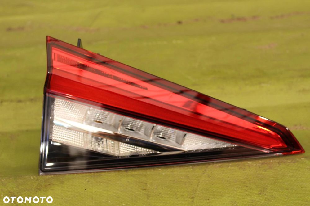 Lampa Skoda Kodiaq 2016-2021r. 565.945.307 tył lewy