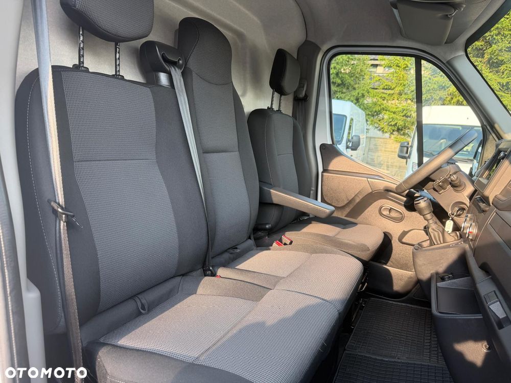 Renault Master / 2.3D / L2H2 / FV23% / NAJBOGATSZA WERSJA / - 18