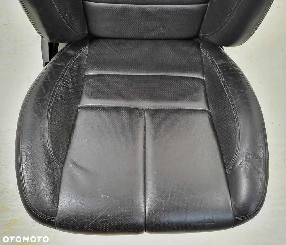 FOTEL PRAWY PRZÓD GRZANY JAGUAR S-TYPE EUROPA - 2