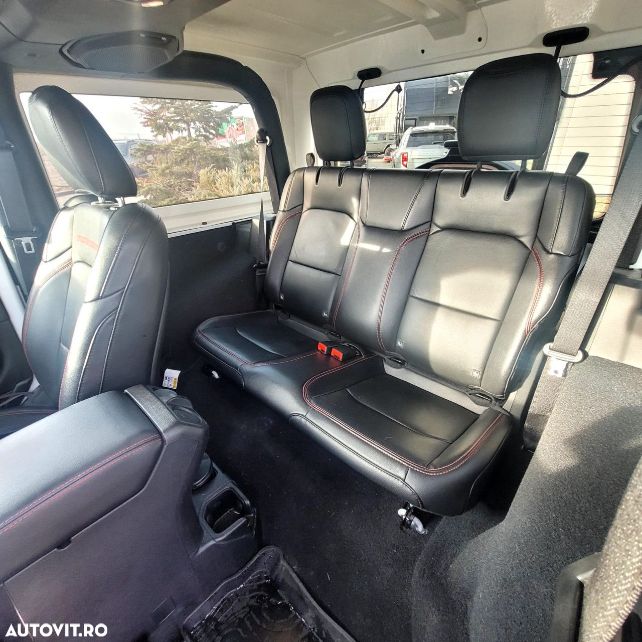 Jeep Wrangler - 17