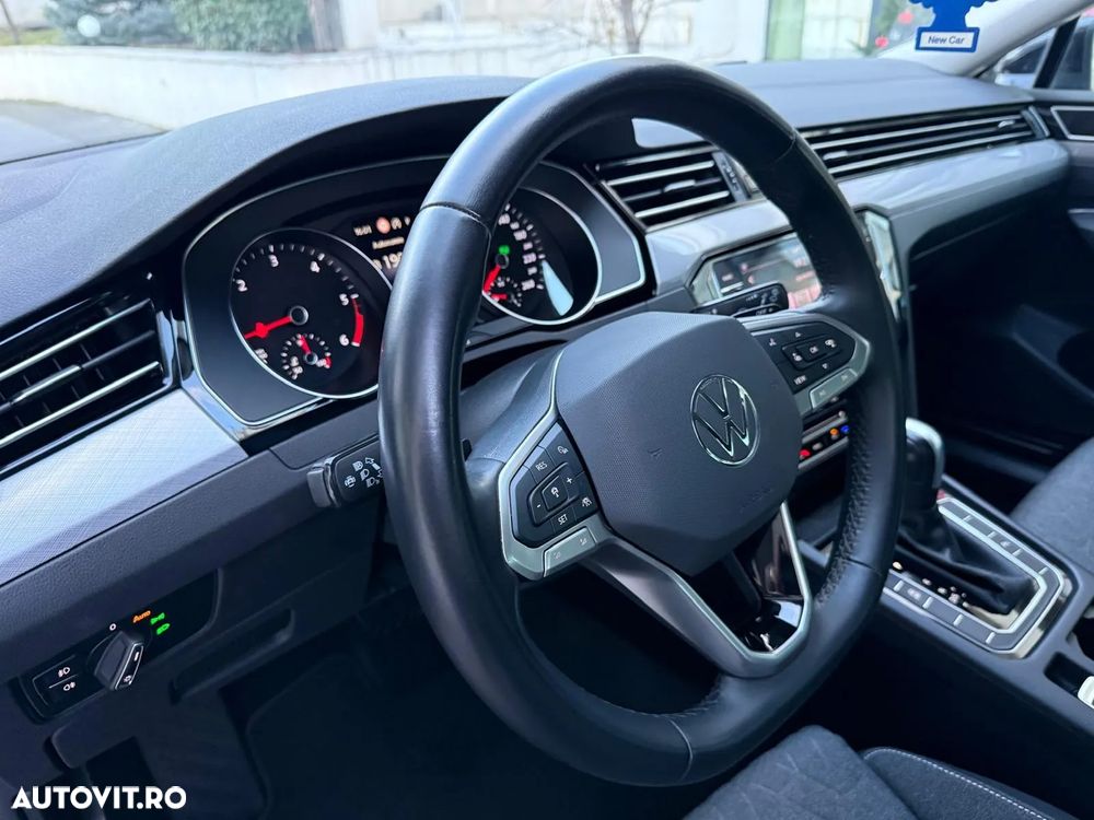 Volkswagen Passat - 16