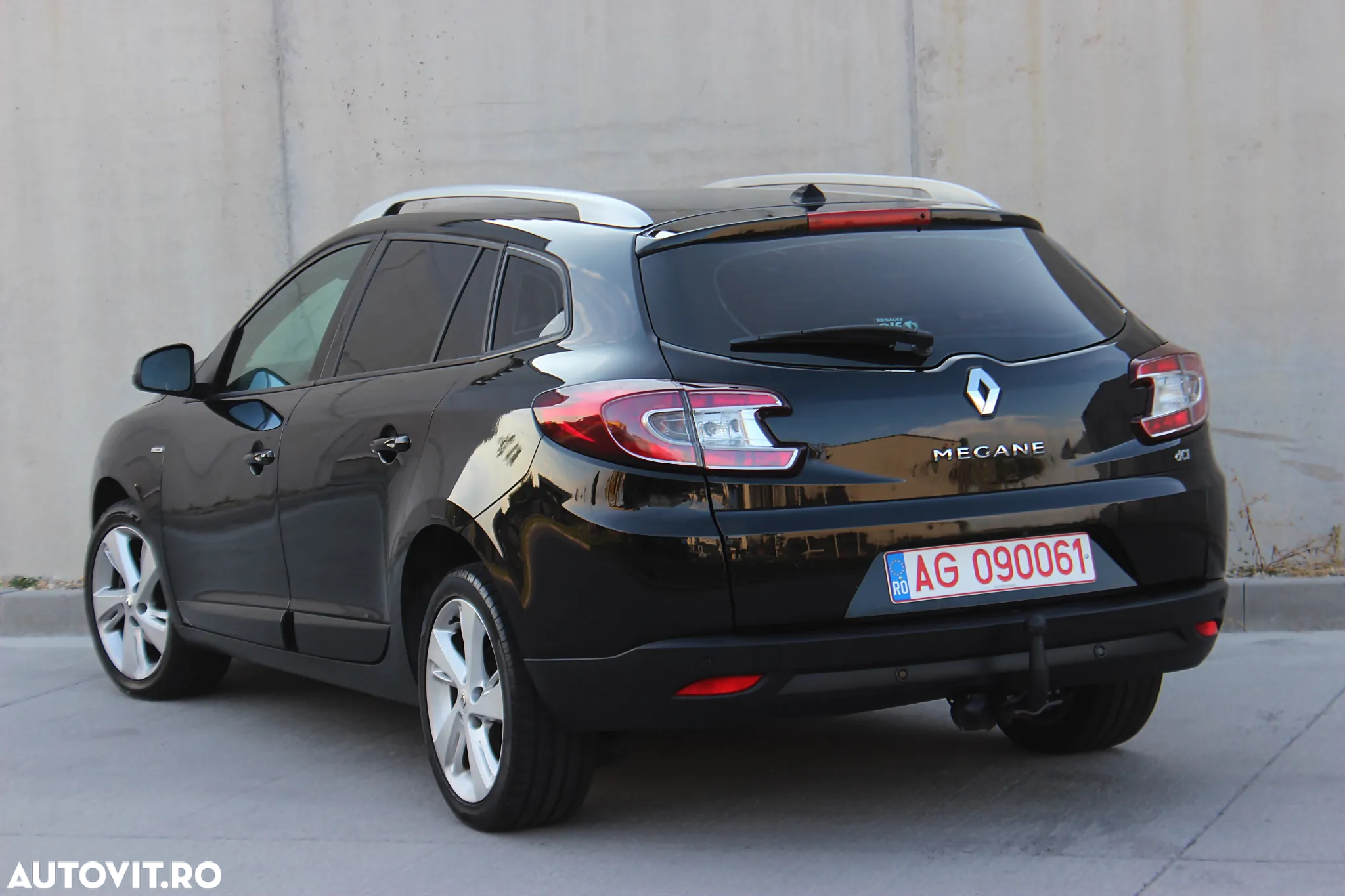 Renault Megane ENERGY dCi 110 Start & Stop Bose Edition - 12