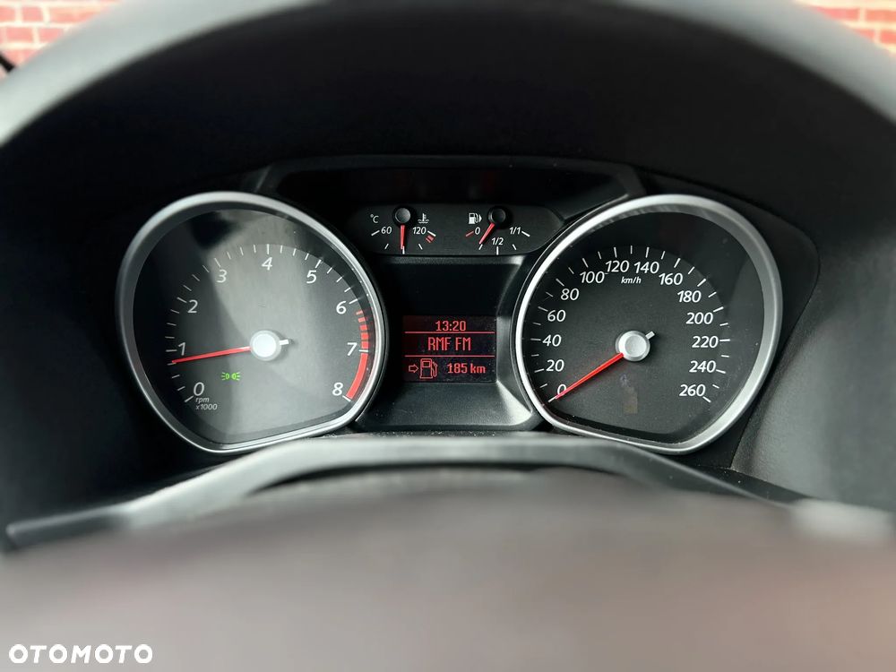 Ford Mondeo - 27