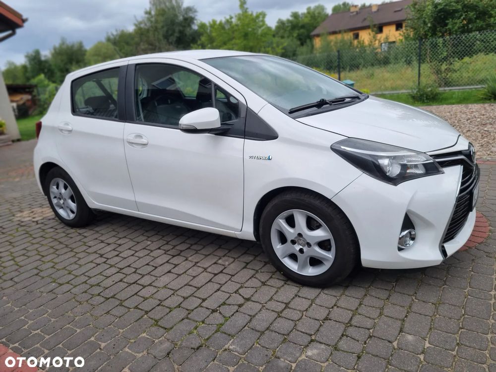 Toyota Yaris 1.5 VVT-i Comfort - 4
