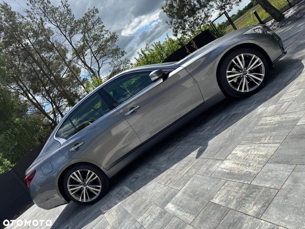 Infiniti Q50 2.0t Sport - 33