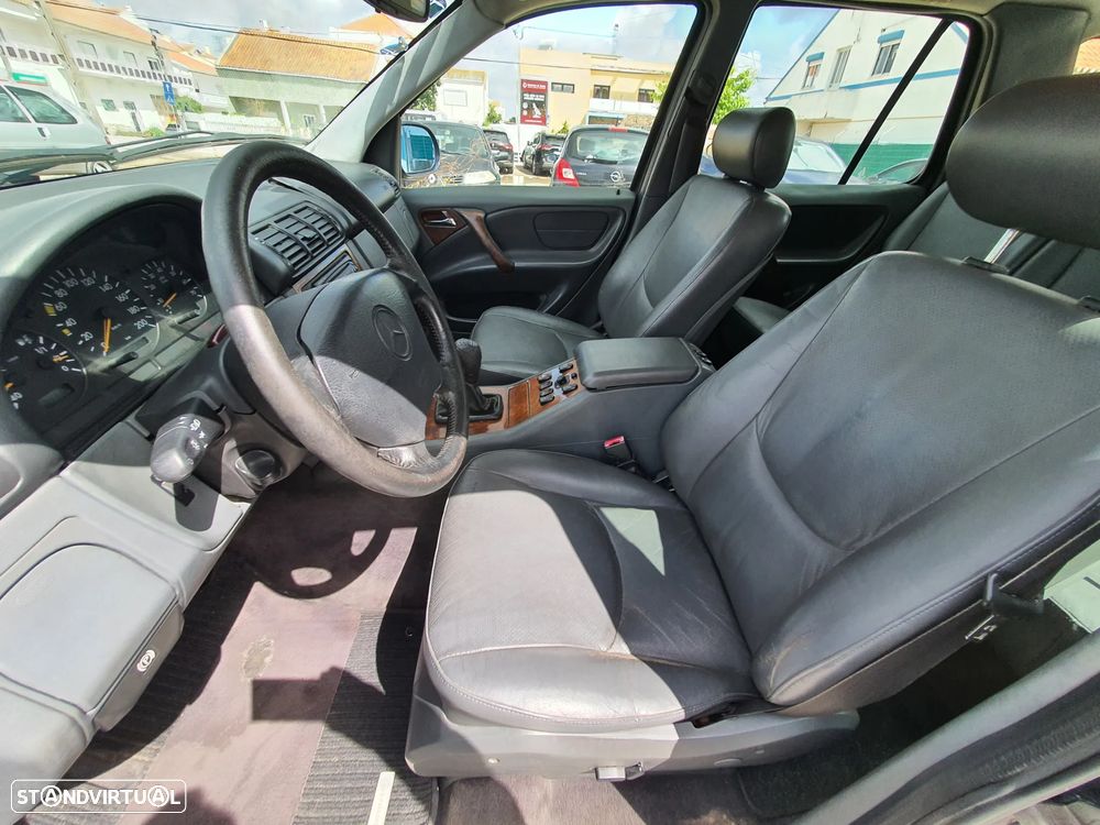 Mercedes-Benz ML 230 Standard - 9