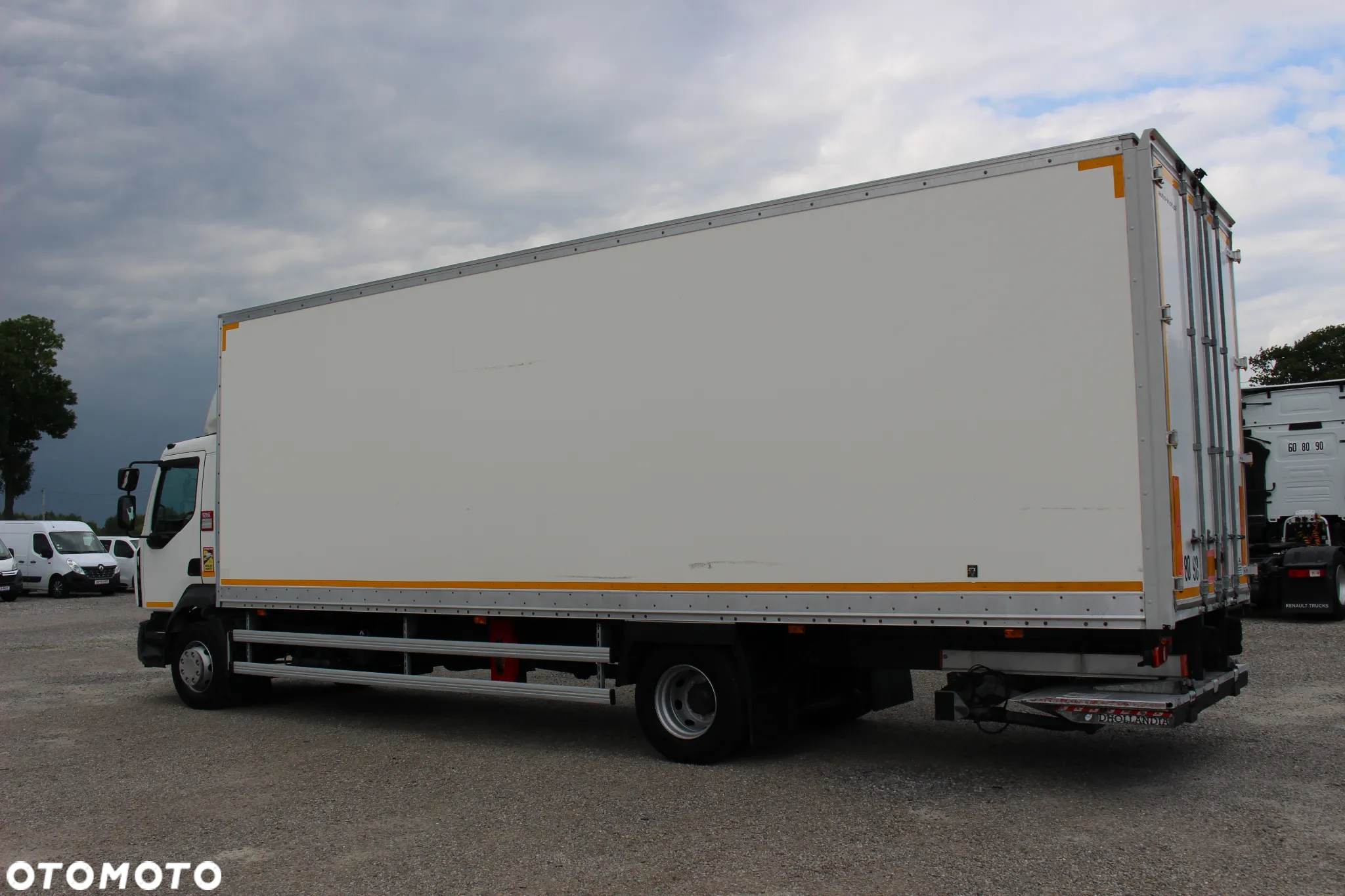 Renault D14 *240KM*/ KONTENER + WINDA /21 PALET / KLIMA / OPONY 80%/SERWIS FR/ SUPER STAN / - 9