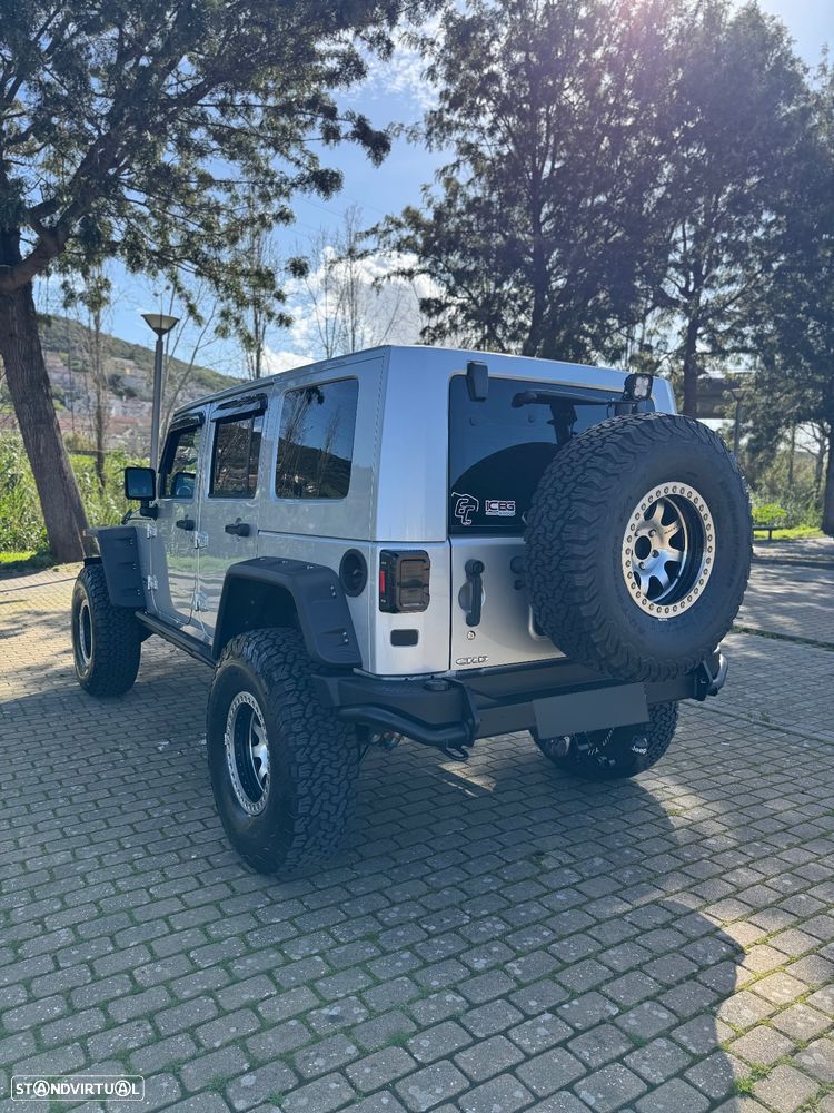 Jeep Wrangler Unlimited 2.8 CRD ATX Sahara Limited - 6